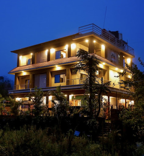 Sabo Resort - Night View